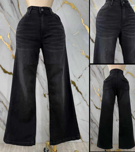 High Waisted Black Jean
