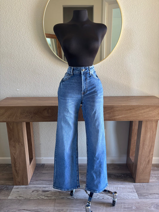 Light Wash Denim Jean